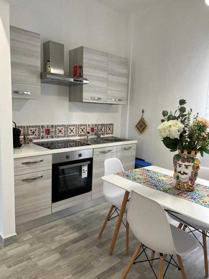 Bed and Breakfast Il Melograno Карини Экстерьер фото
